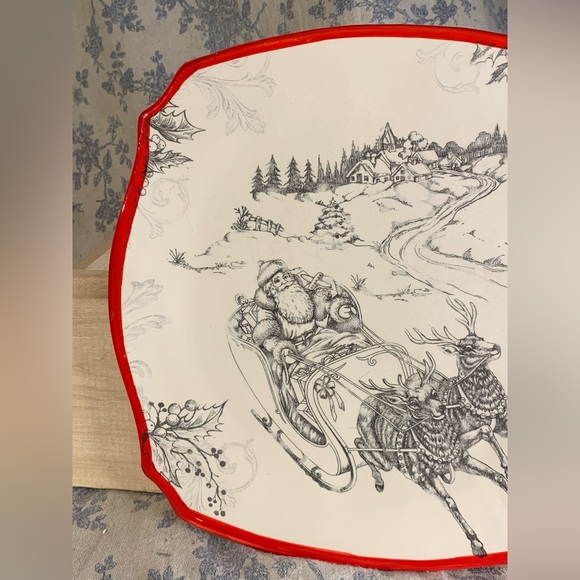 Giftcraft 10" Square Christmas Plate ft. Santa's Sleigh and Red Rim - Picture 3 of 9